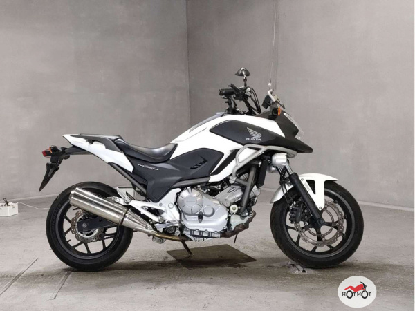 Мотоцикл HONDA NC 700X 2012, БЕЛЫЙ пробег 34805 | Мототека