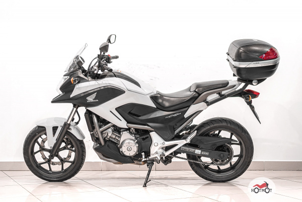 Мотоцикл HONDA NC 700X 2013, БЕЛЫЙ пробег 49654 | Мототека