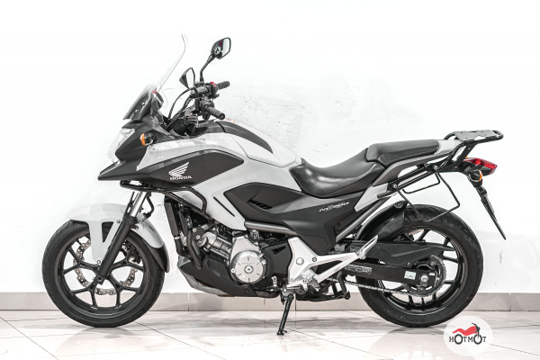 Мотоцикл HONDA NC 700X 2013, БЕЛЫЙ пробег 12723 | Мототека