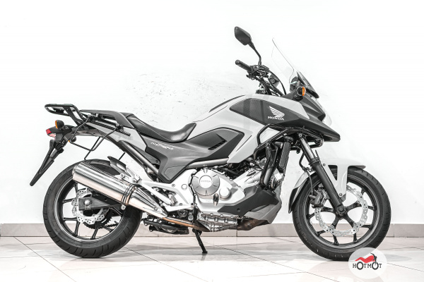 Мотоцикл HONDA NC 700X 2013, БЕЛЫЙ пробег 12723 | Мототека