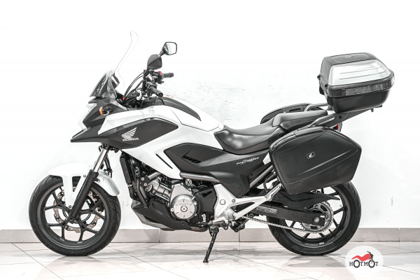 Мотоцикл HONDA NC 700X 2013, БЕЛЫЙ пробег 24295 | Мототека